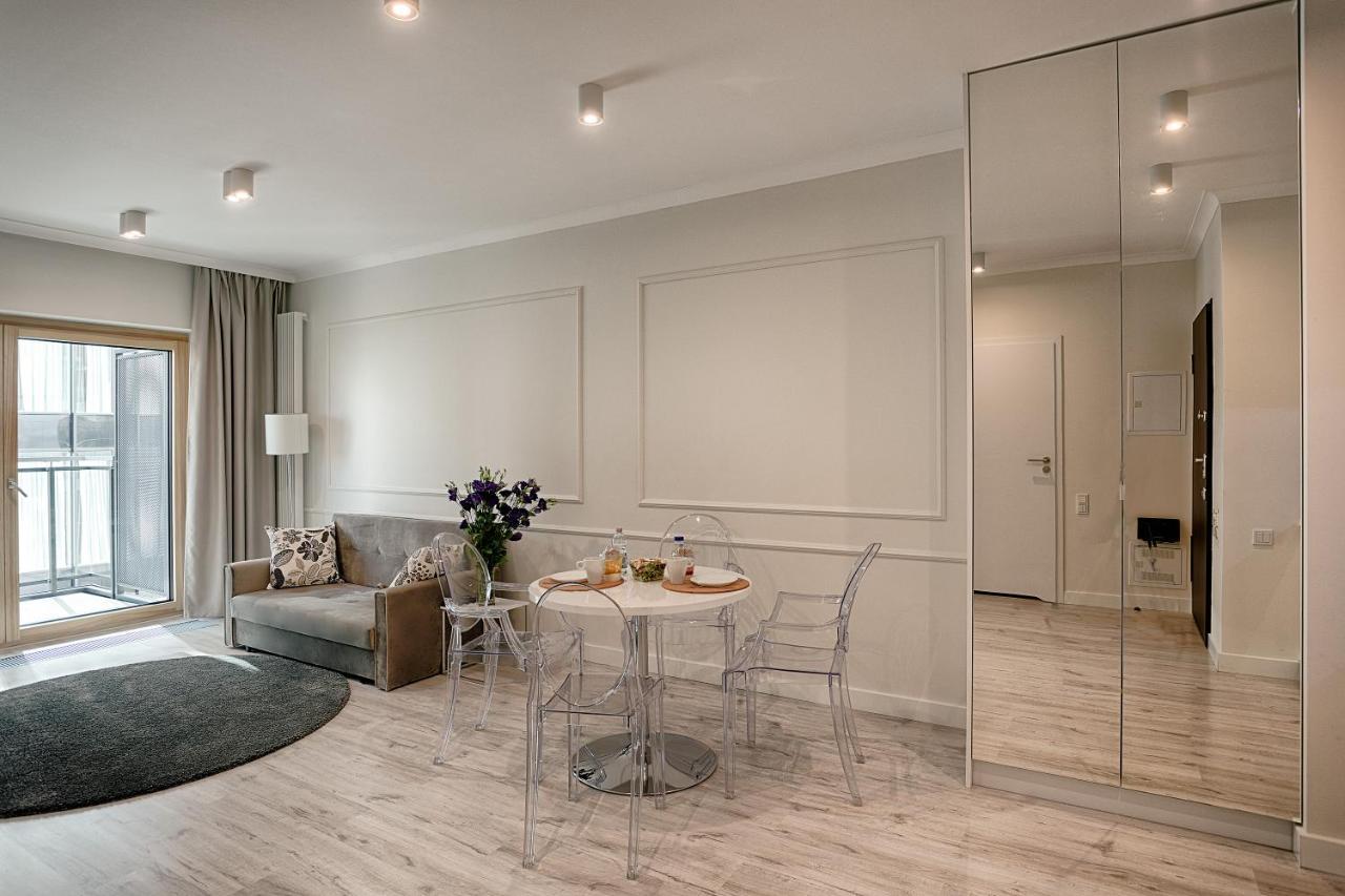 Mennica Residence Luxury Location Варшава Экстерьер фото