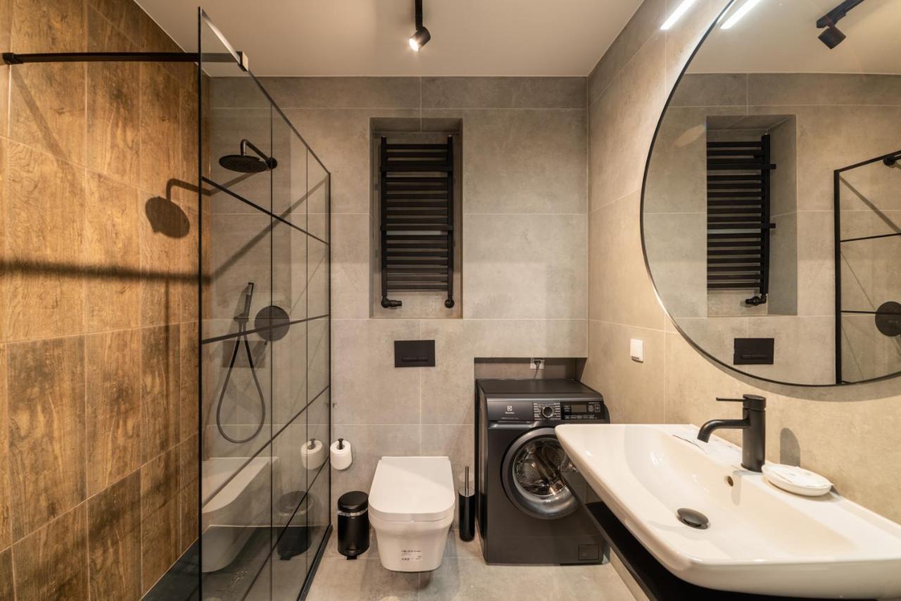 Mennica Residence Luxury Location Варшава Экстерьер фото